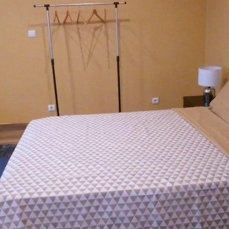 Casa Do Carvoeiro Ii-good And Cheap!!!