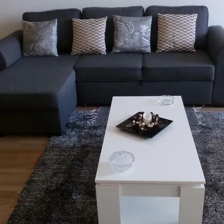Holiday home Casa Do Carvoeiro Ii-good And Cheap!!!